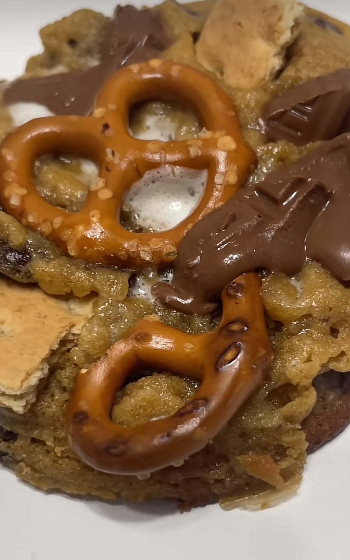 Sweet n' Salty Campfire Cookies