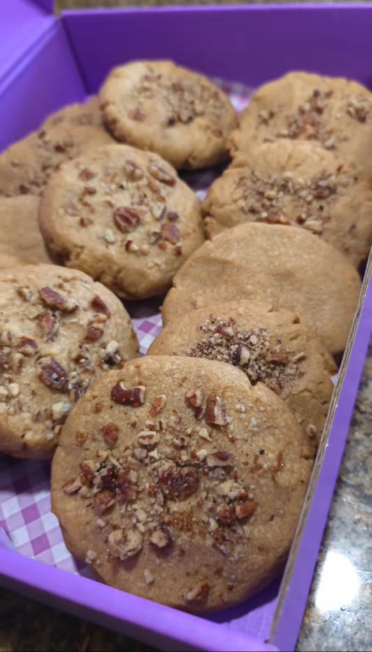 Cinnamon Pecan Cookies (6 per box)