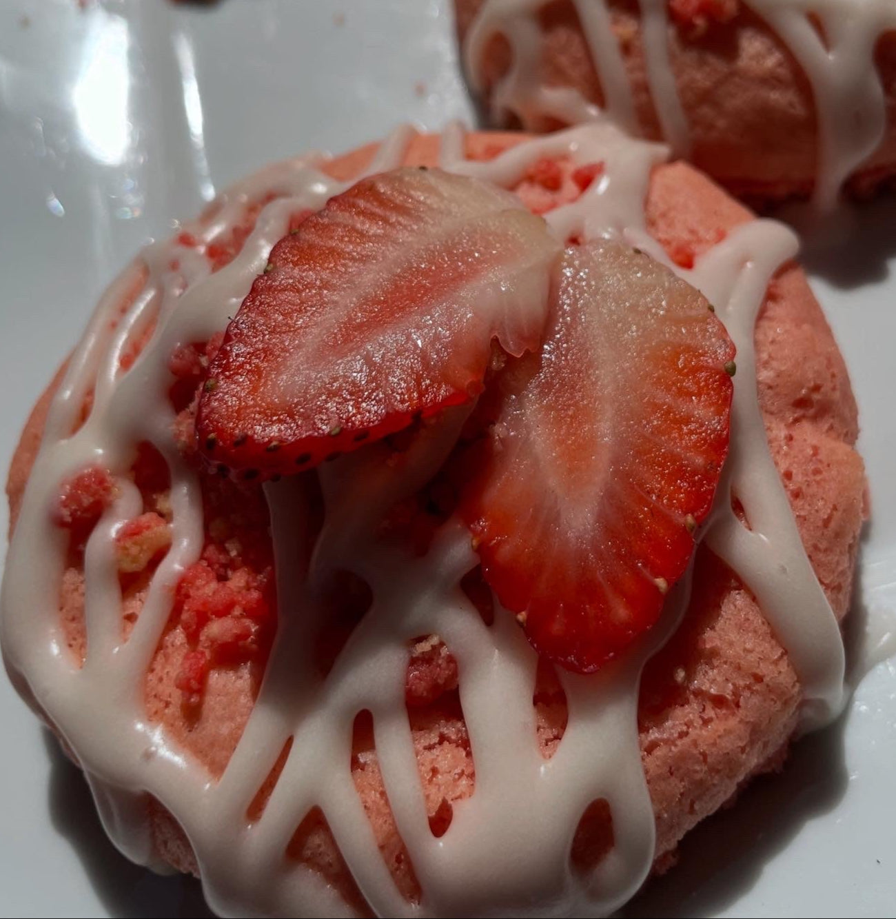 Strawberry "Crunch" Cookie w/Cheesecake Drizzle