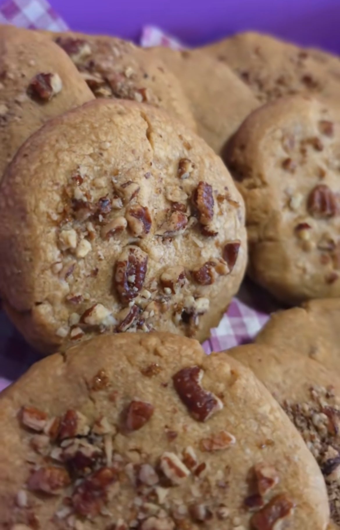 Cinnamon Pecan Cookies (6 per box)
